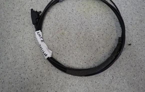 Nissan Note (E11) Engine bonnet/hood lock release cable