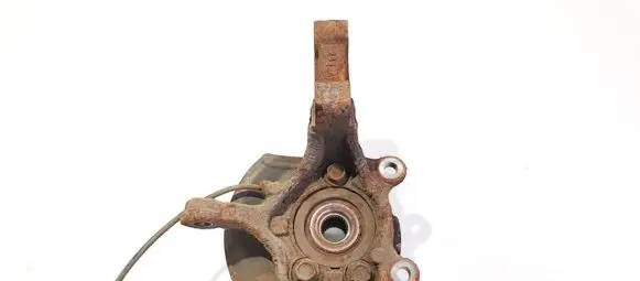 Nissan Cube Z12 Front wheel hub