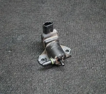 Citroen C3 Turbo solenoid valve 9688124580