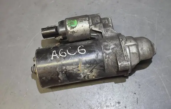 Audi A6 S6 C6 4F Starter motor 