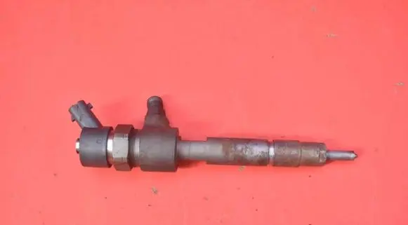 Alfa Romeo 147 Fuel injector 0445110119
