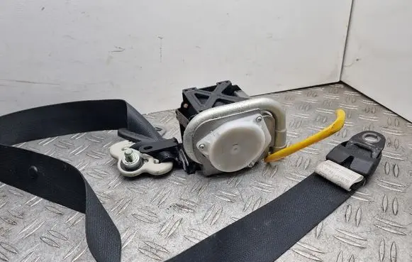 Mazda CX-7 Front seatbelt EH44LH