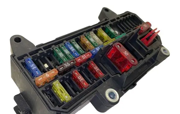BMW 7 E65 E66 Fuse module 6900583 61136900583