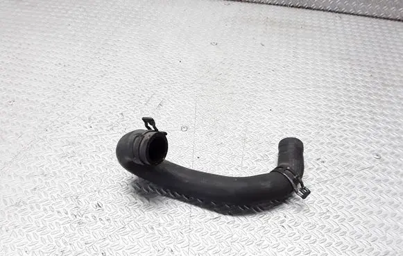 Mercedes-Benz C W203 Engine coolant pipe/hose