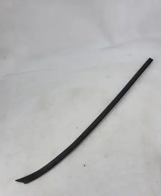 Audi Q7 4L Windshield trim