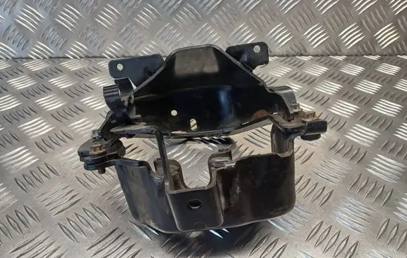 Volvo S40 Fuel filter bracket/mount holder 6G9Q9A072AB