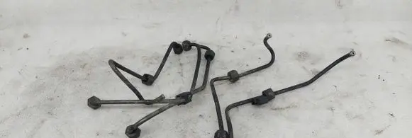 Volvo S70 V70 V70 XC Fuel injector supply line/pipe 