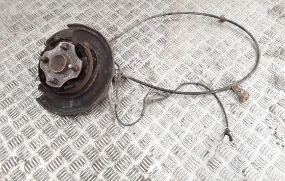 Toyota Yaris Rear wheel hub spindle/knuckle 