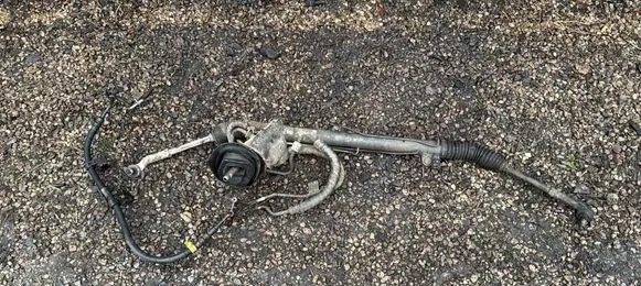 Volvo V70 Steering rack 31201551