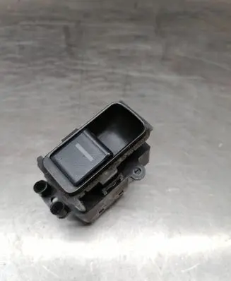 Honda Accord Electric window control switch 6T30A210B