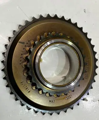 Volkswagen Touareg II Camshaft pulley/ VANOS 