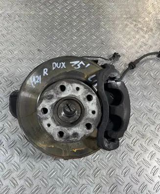 Front wheel hub spindle knuckle