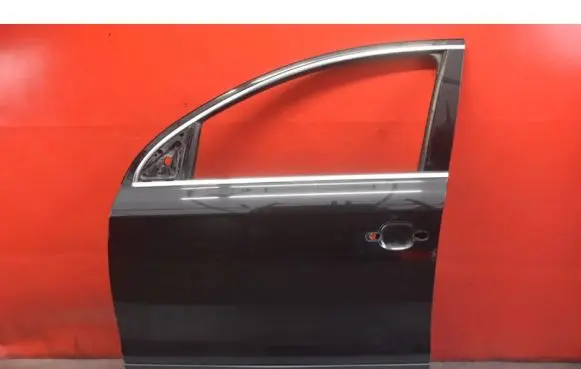 Audi Q7 4L Front door