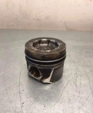Volkswagen Crafter Piston 81L97A12