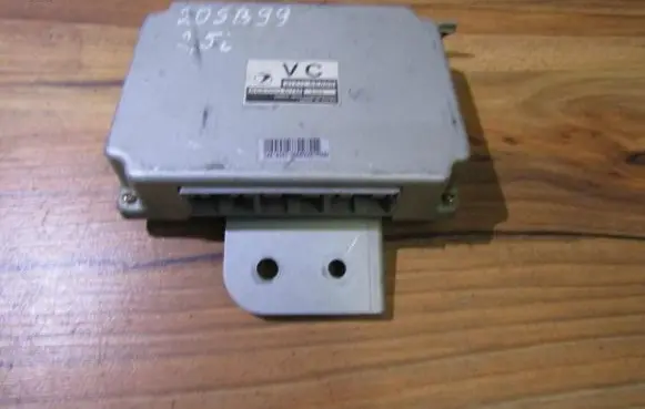 Subaru Legacy Engine control unit/module 31711ae880 a64-000d7m
