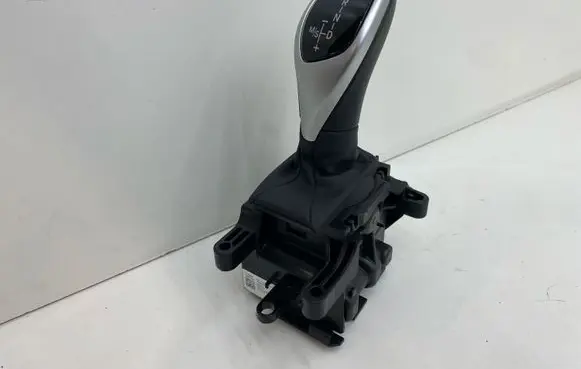 BMW X4 F26 Gear shifter/selector 7950396