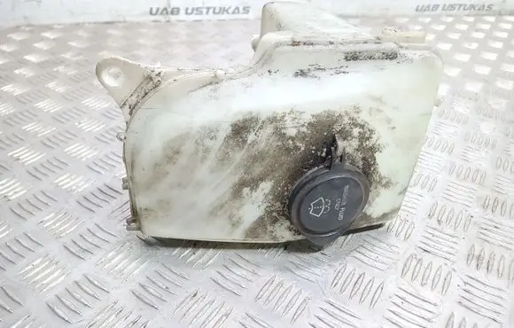 Toyota Corolla E100 Windshield washer fluid reservoir/tank 060351618