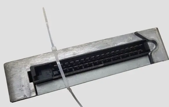 Opel Astra F Engine control unit/module 90414721 0N025924