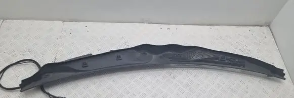 Mercedes-Benz E W212 Wiper trim A2128301013