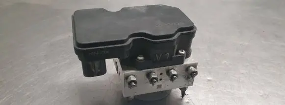 Toyota Prius (XW50) ABS Pump 4451047070