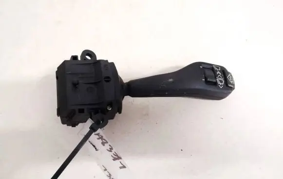 BMW 5 E39 Wiper control stalk 8375407i