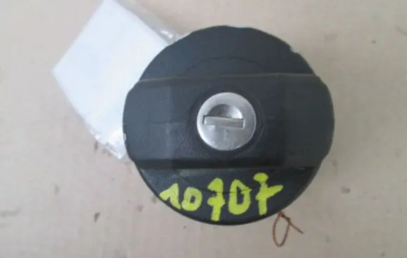 Opel Zafira A Fuel tank filler neck pipe 