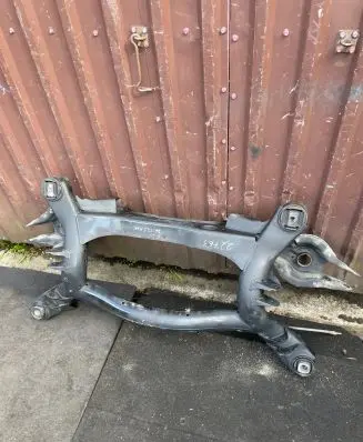 BMW 1 F20 F21 Rear axle beam 6792505