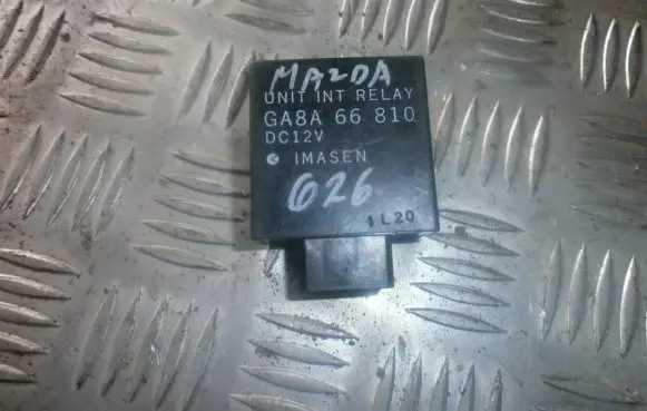 Mazda 626 Other control units/modules GA8A66810 DC12V