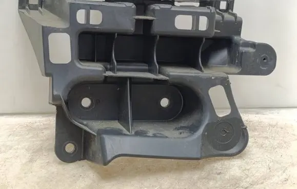 Opel Corsa F Rear bumper mounting bracket 39167901 9829333580 084226