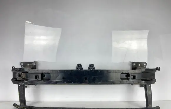 Volkswagen PASSAT B8 Front bumper support beam 01S8828117