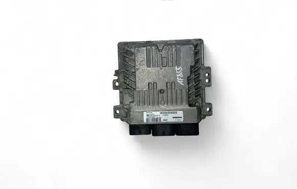 Volvo V70 Engine control unit/module ECU 31355792 S180134104A