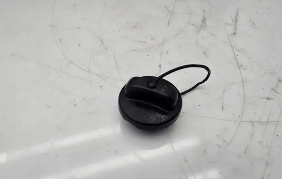 Mercedes-Benz Sprinter W906 Fuel tank cap A0004705805