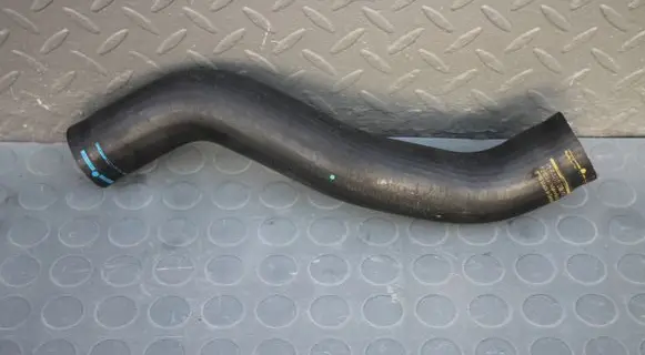 Nissan Qashqai Intercooler hose/pipe BB30C