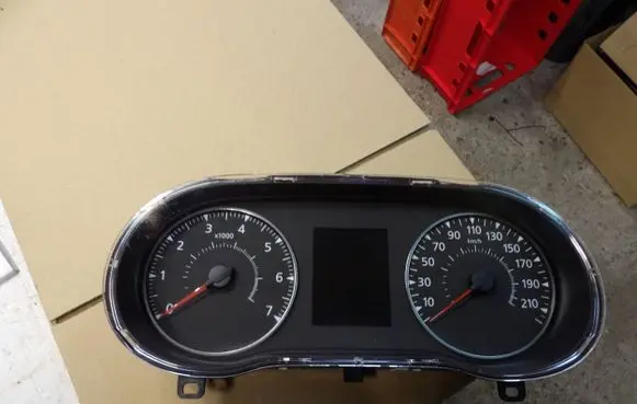 Renault Master III Speedometer (instrument cluster) 248100350R 0383208C A2C18398800