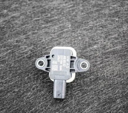 Audi A6 S6 C7 4G Airbag deployment crash/impact sensor 4H0955557