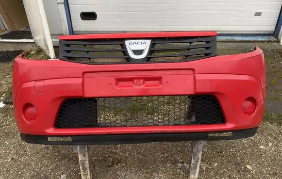 Dacia Sandero Front bumper 8200526596