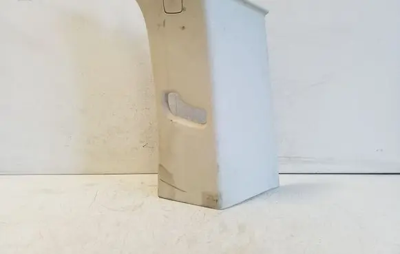 (C) pillar trim