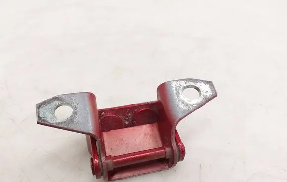Mazda CX-5 Tailgate/trunk/boot hinge