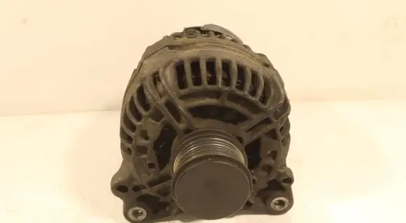 Audi A4 S4 B7 8E 8H Generator/alternator 0124525092
