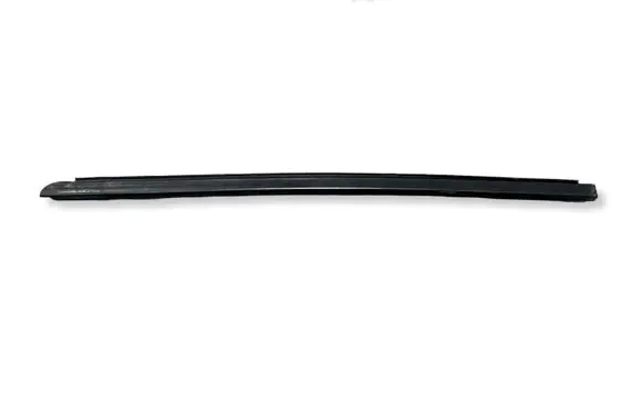 Jeep Wrangler Rubber seal front door window/glass 55395268