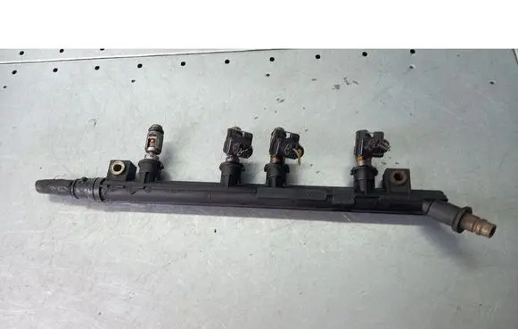 Fiat Punto (199) Fuel injector supply line/pipe 