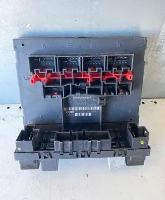 Volkswagen Touran I Comfort/convenience module 3C0937049AH F005V00660 H54XS2202