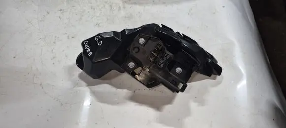 Cupra Formentor Rear bumper mounting bracket 42356SG4 5FF807378A 5F807024