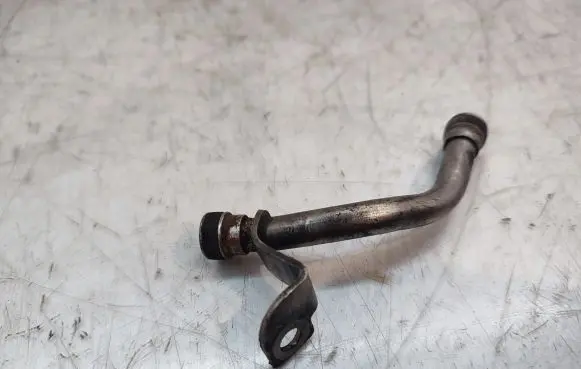 Mercedes-Benz CLS C218 X218 Coolant pipe/hose 