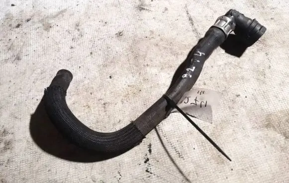 Volvo S60 Engine coolant pipe/hose