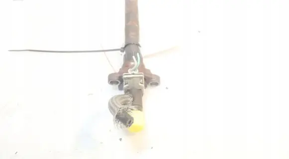 Fuel injector