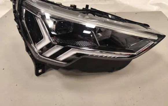 Audi Q3 F3 Headlight/headlamp 83A941034