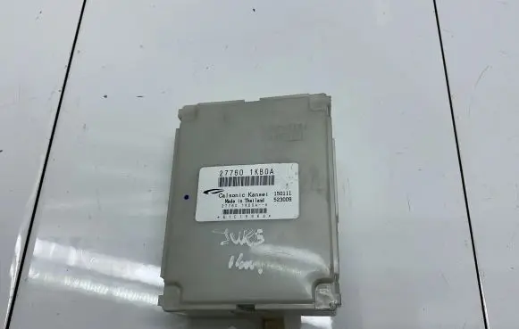 Nissan Juke I F15 Other control units/modules 277601KB0A