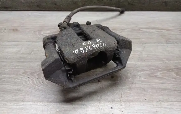 Volvo XC70 Rear brake caliper