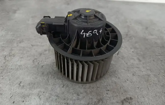 Hyundai i20 (PB PBT) Heater fan/blower F00S330056